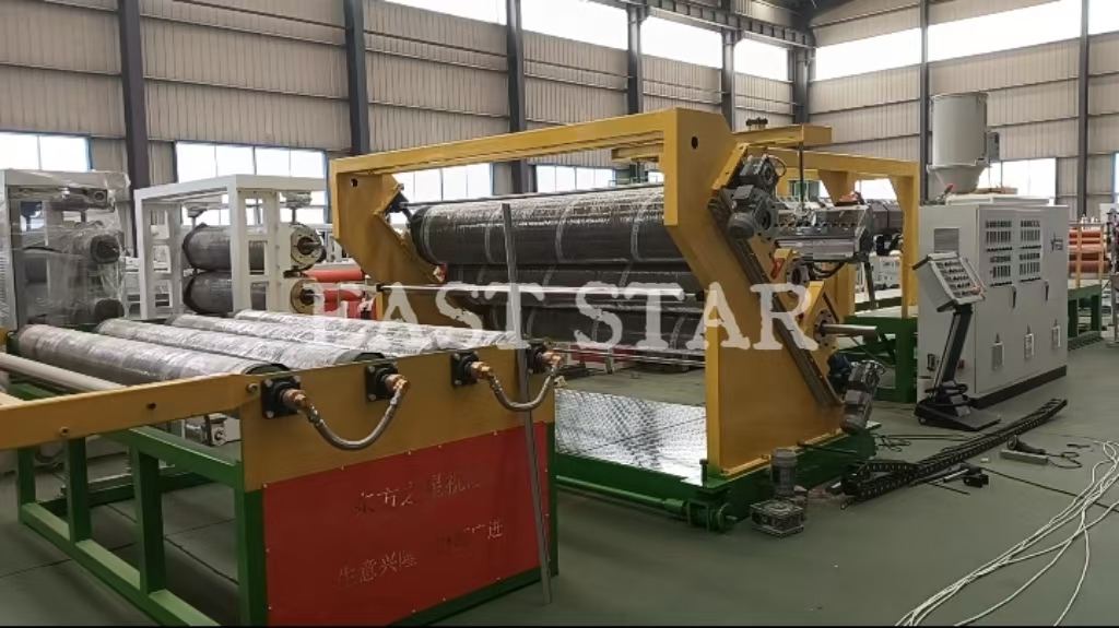 خط تولید ورق کمربند کود 2.4 متری نصب شده و آماده بسته بندی است