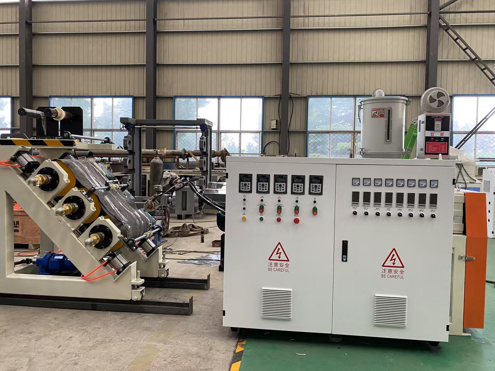 QINGDAO EASTSTAR خط تولید پیشرفته TPE Waterstop را به هند ارسال می کند