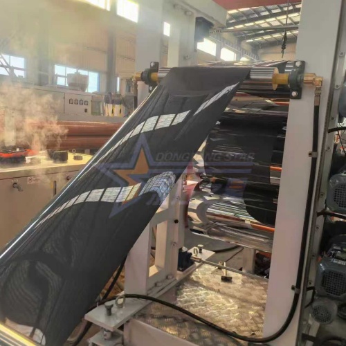 مشتری Dezhou تجهیزات POK HIPS را بازرسی می کند